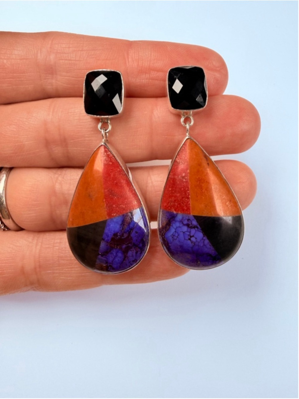 Southwestern Artisan Spiny Oyster Coral Onyx Sterling Silver Inlay VTG Earrings - Picture 9 of 10